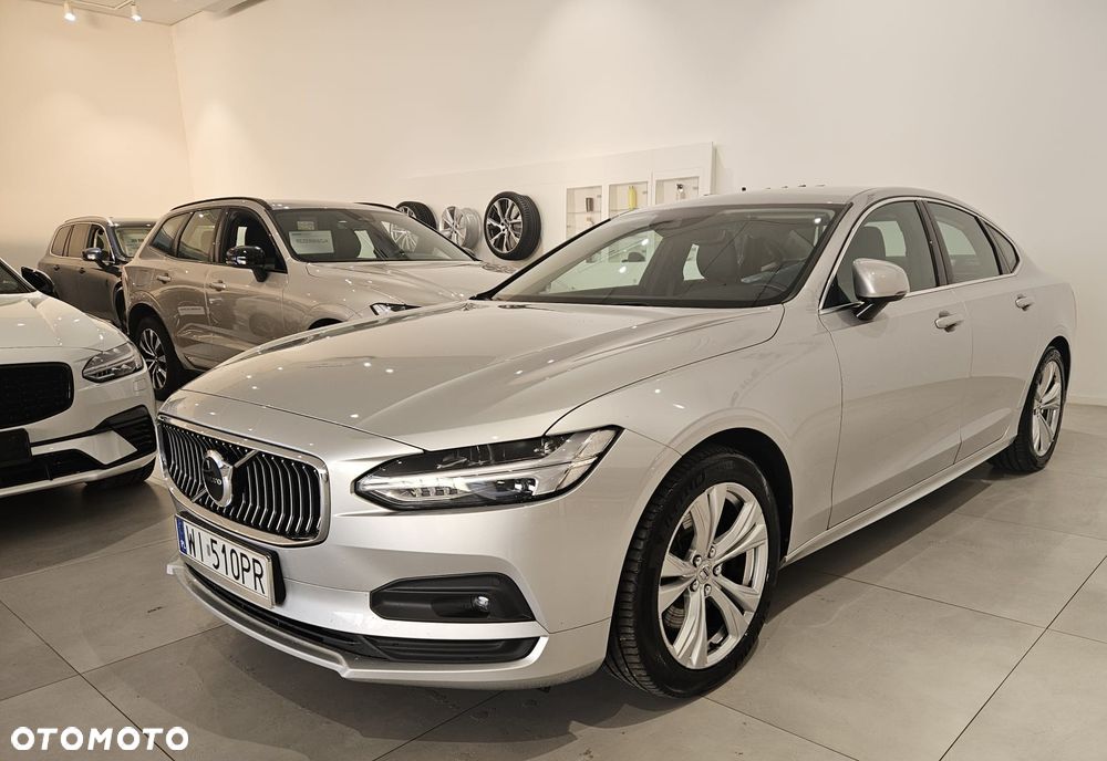 Volvo S90 T4 Momentum Pro - 2