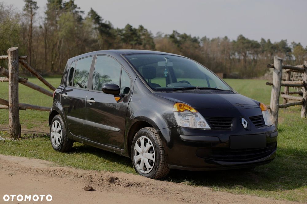 Renault Modus 1.6 16V Cite - 4
