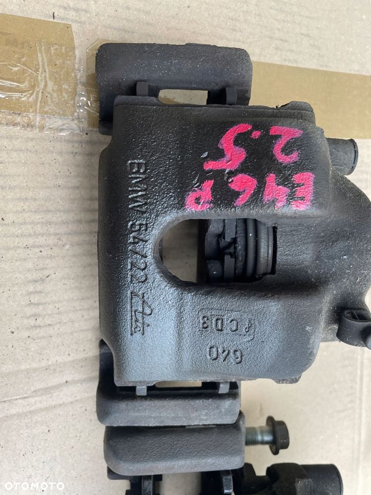 zacisk przód lewy prawy bmw e46 e36 2.0 2.2 2.3 54/22 pod wentylowane tarcz - 2