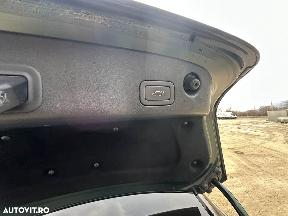 Jaguar XJ 3.0 V6 Premium Luxury Aut SWB - 8