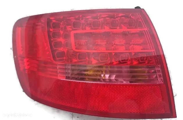 AUDI A6 C6 06r KOMBI LAMPA LEWA TYLNA LEWY TYŁ LED 4F9945095B - 1