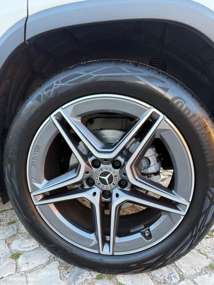 Mercedes-Benz GLA 180 - 7