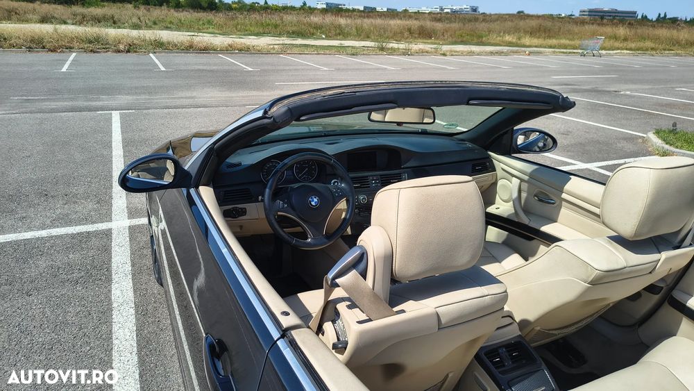 BMW Seria 3 320i Aut. - 2
