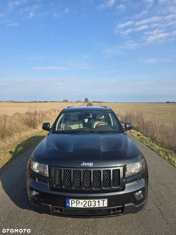 Jeep Grand Cherokee 5.7 V8 Overland - 11