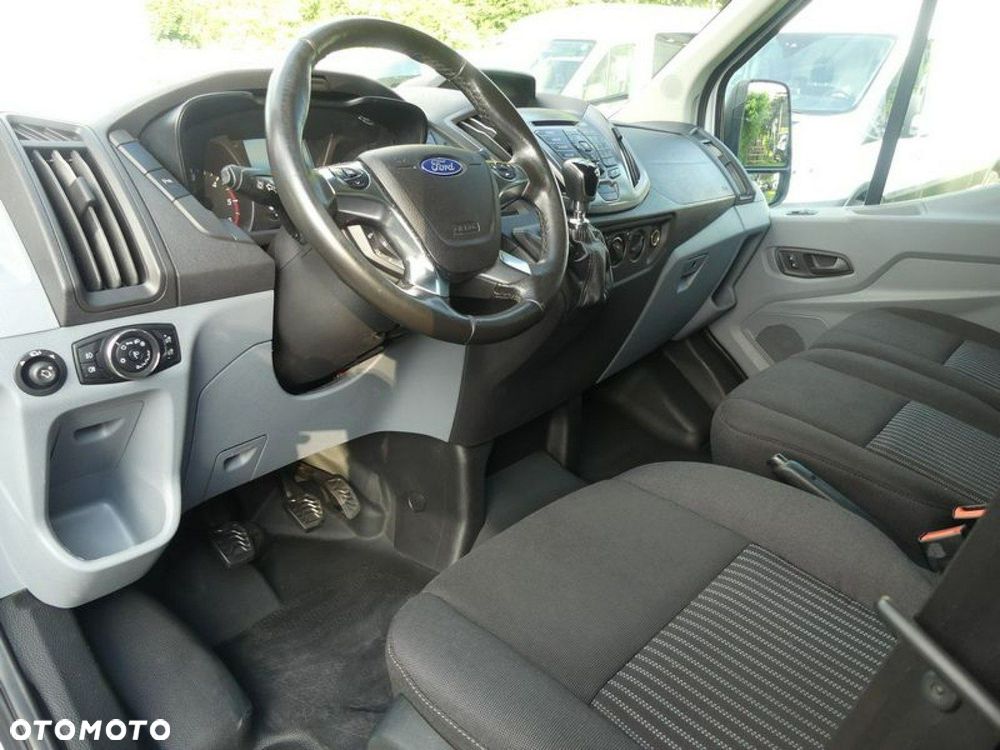 Ford Transit - 3