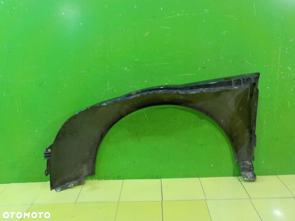 AUDI TT 8J 2.0 TDI 08r COUPE 2D blotnik prawy przod - 2