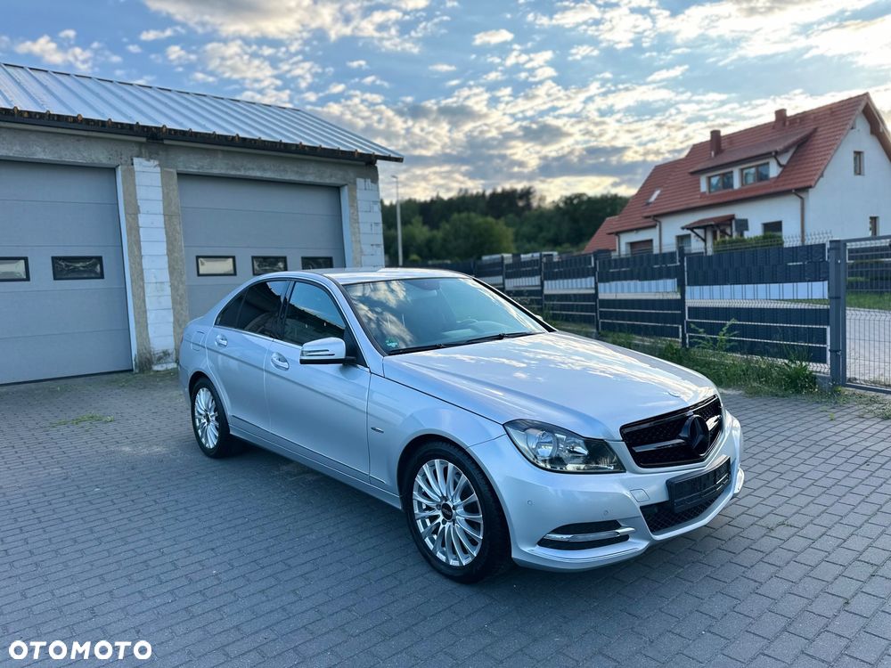 Mercedes-Benz Klasa C 220 CDI BlueEff Edition Avantgarde - 18