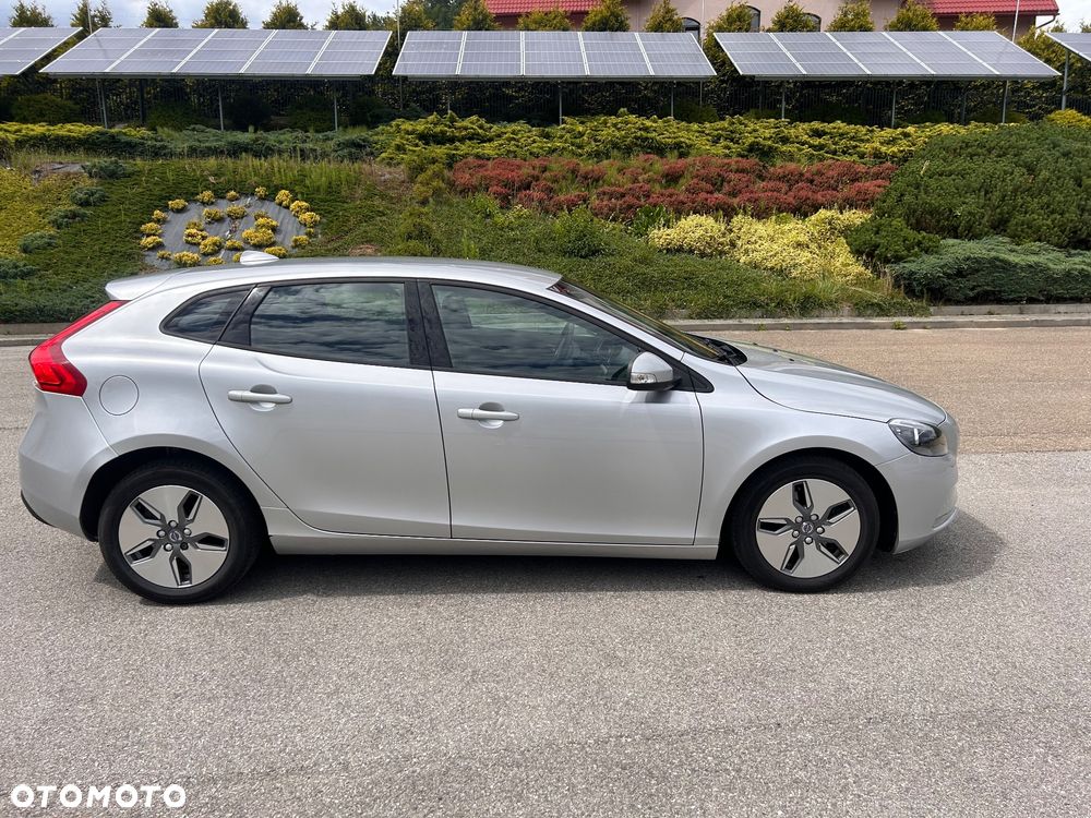 Volvo V40 D2 Drive-E Kinetic - 4