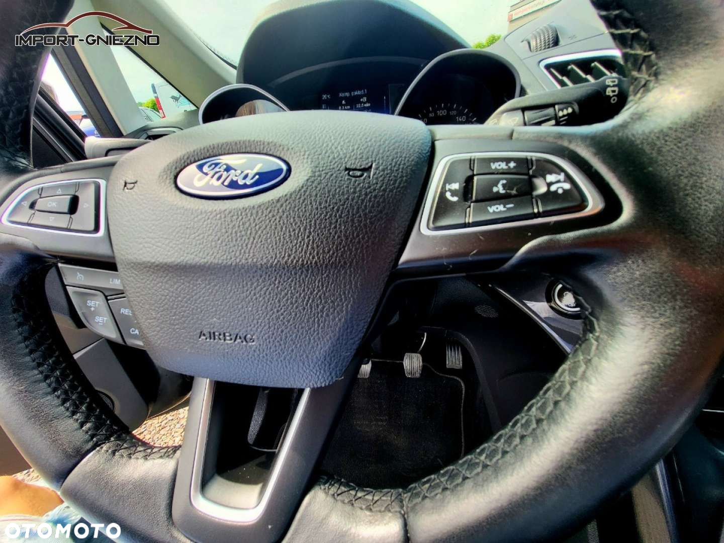 Ford Grand C-MAX - 18