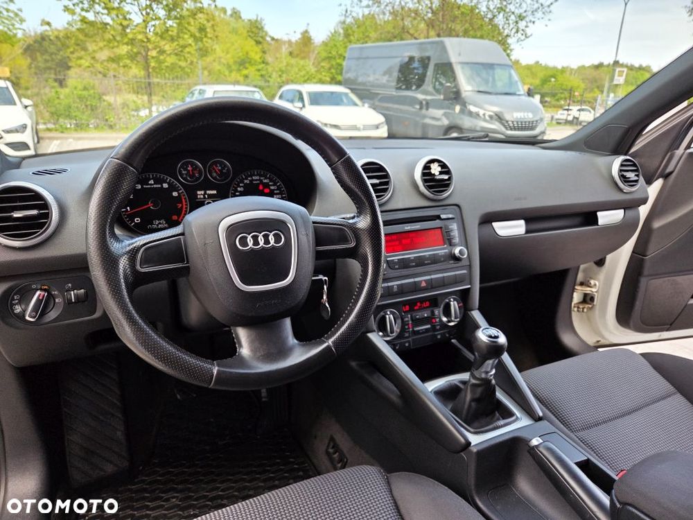 Audi A3 Sportback 1.4 TFSI Attraction - 25
