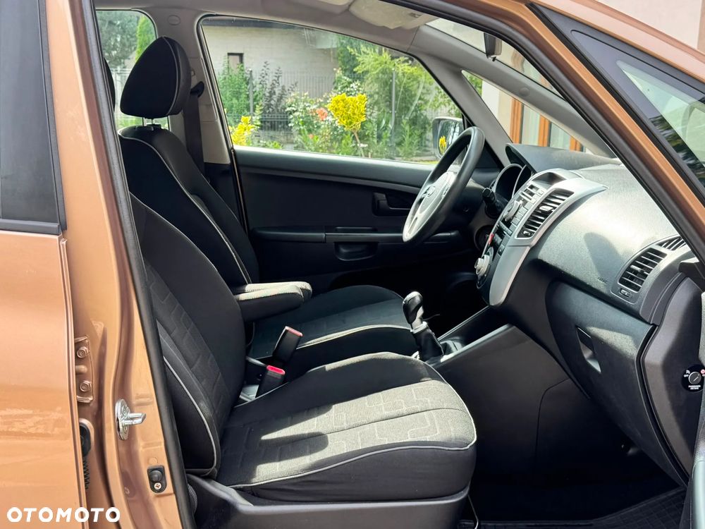 Kia Venga 1.4 M - 32