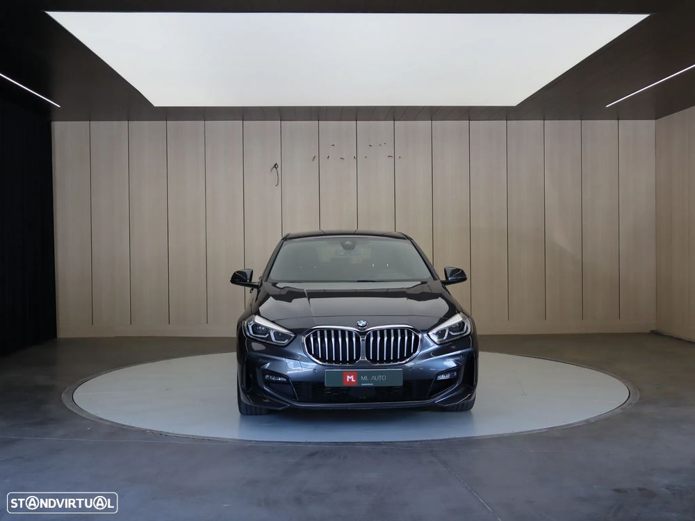 BMW 118 i Aut. M Sport - 9
