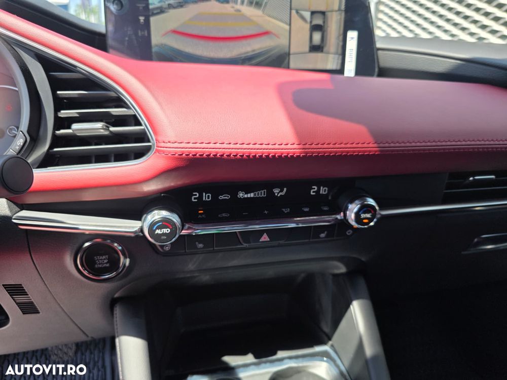 Mazda 3 e-Skyactiv X186 MHEV Takumi - 16