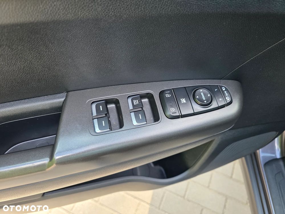 Kia Sportage 1.7 CRDI Business Line 2WD DCT - 9