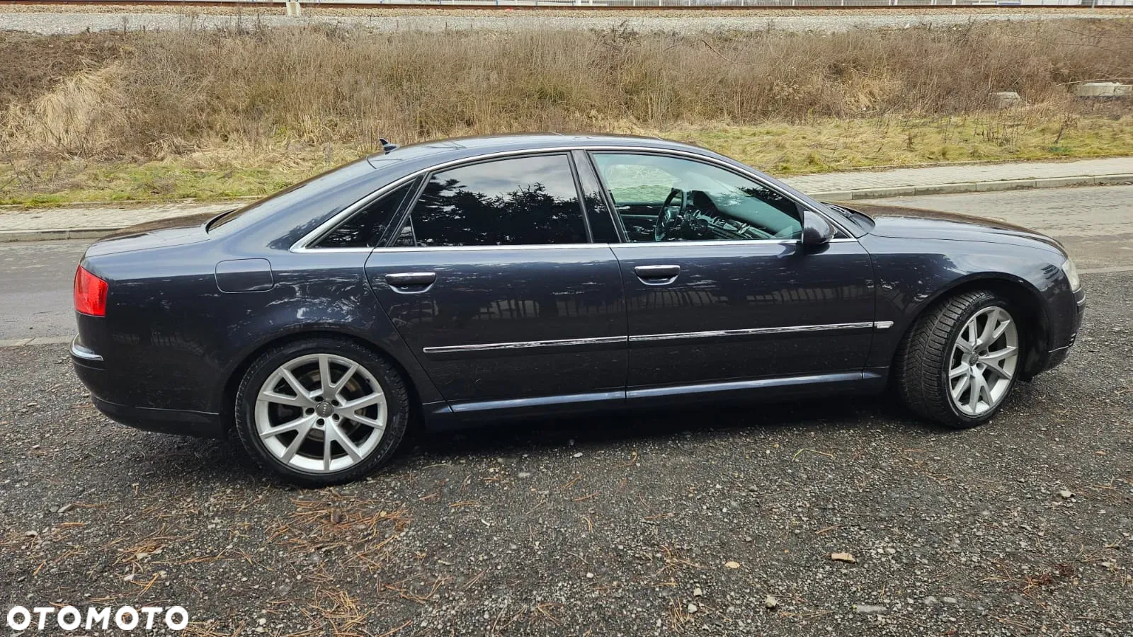 Audi A8 4.2 TDI Quattro - 9