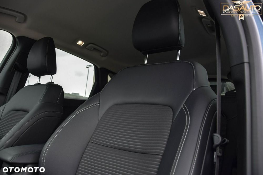 Ford Kuga - 27