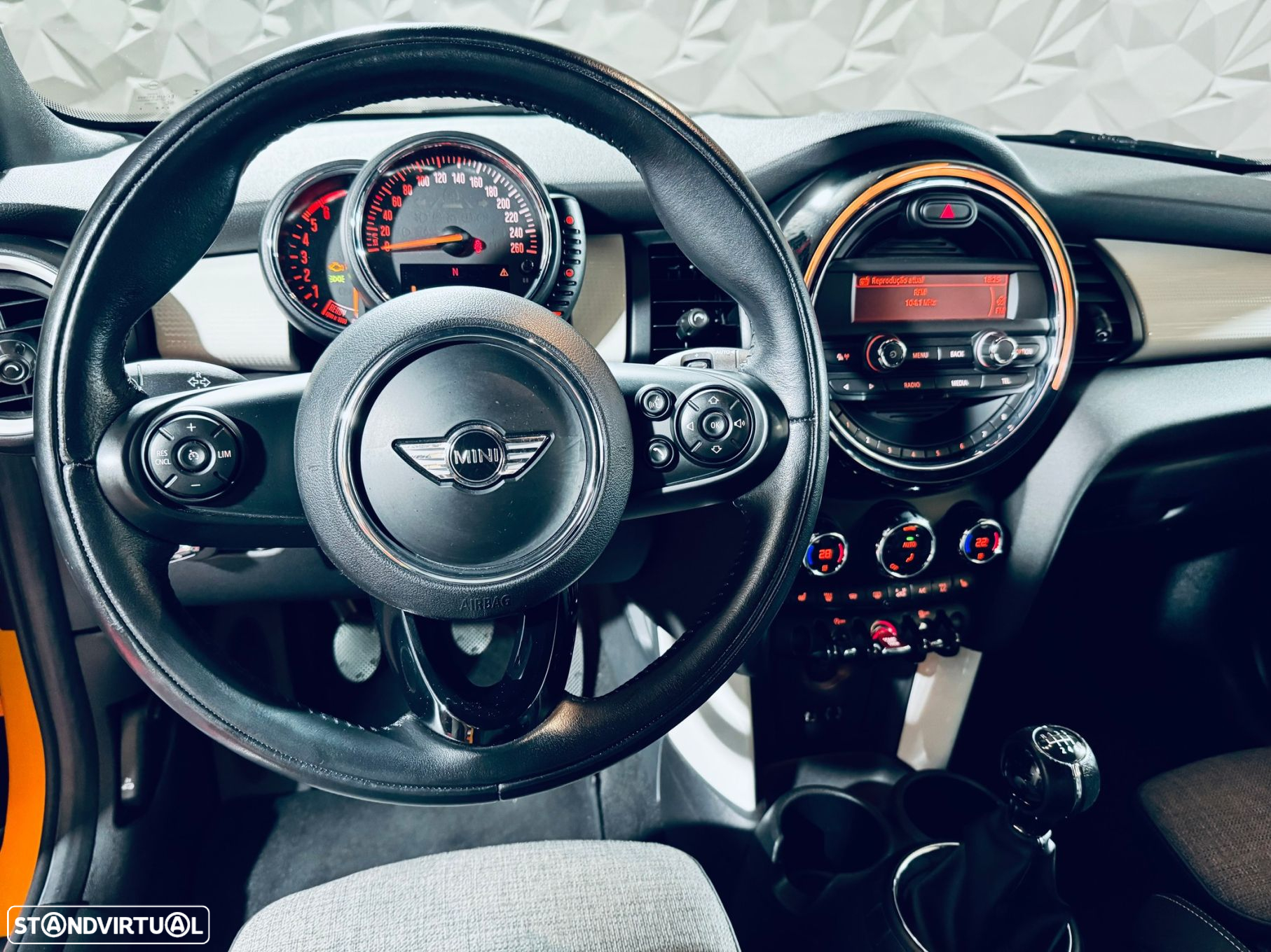 MINI Cabrio Cooper D - 5