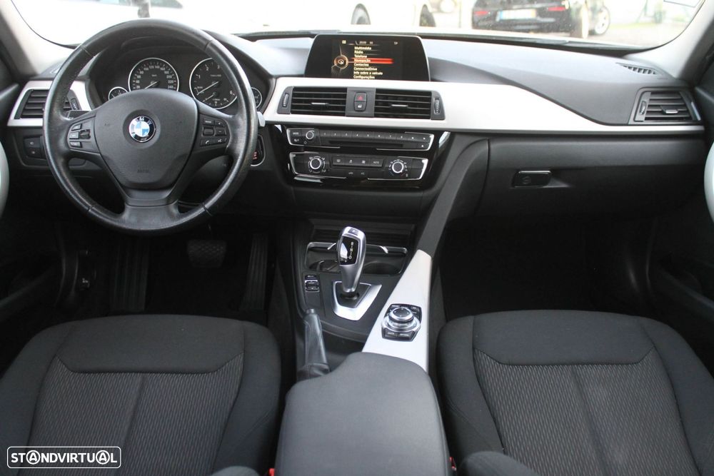 BMW 318 d Aut. - 8