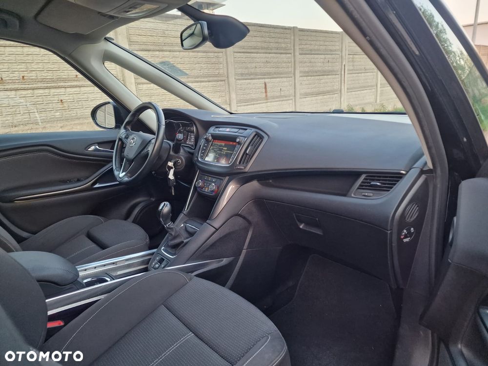 Opel Zafira 1.6 CDTI Cosmo - 8