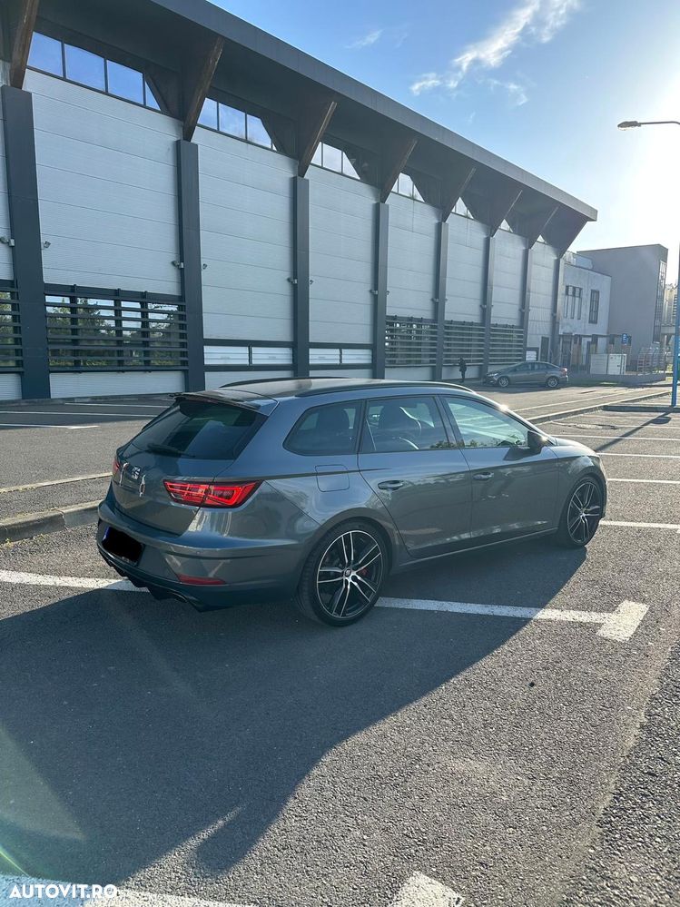 Seat Leon 2.0 TSI Start&Stop 4Drive DSG Cupra 300 - 3
