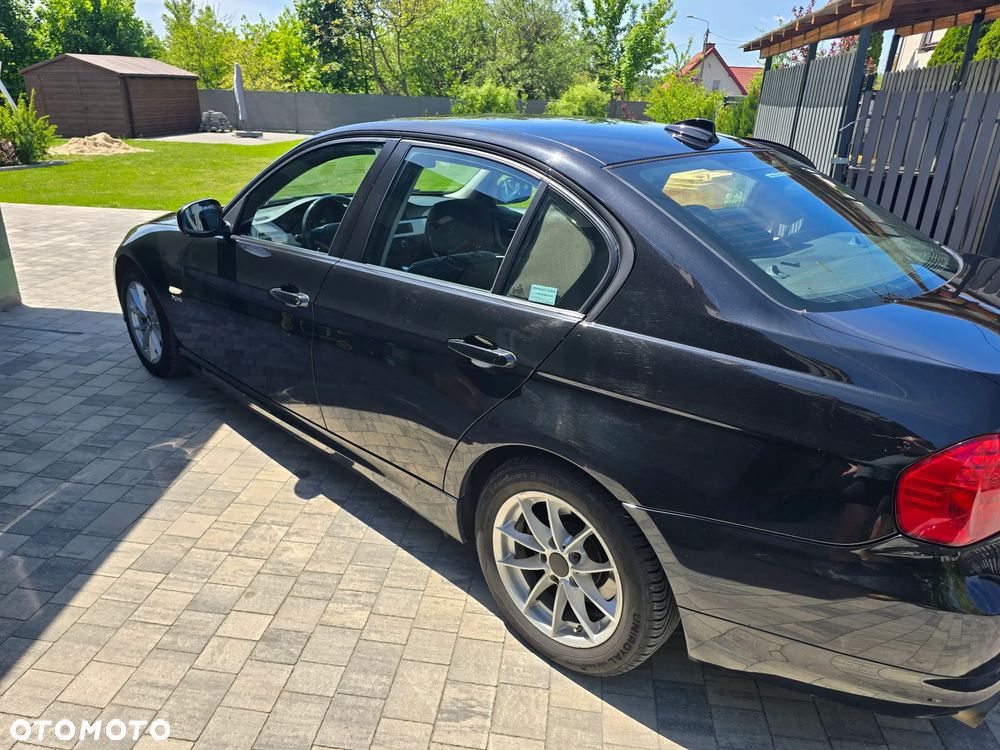 BMW Seria 3 - 10