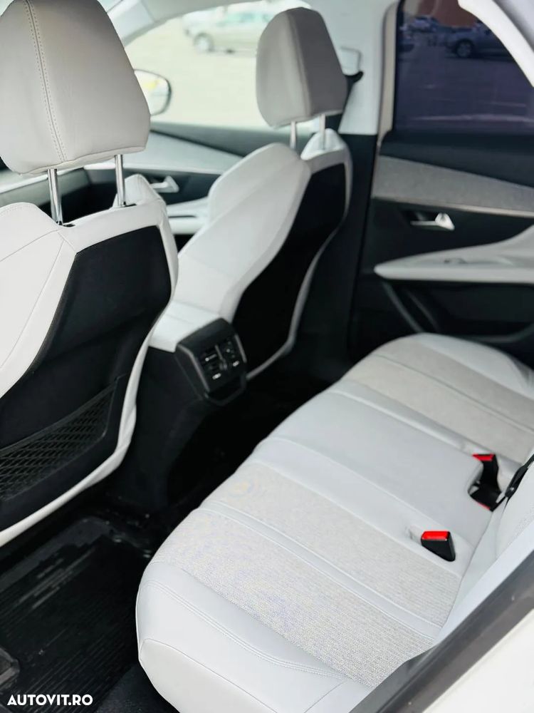 Peugeot 3008 1.6 THP EAT6 Allure - 14