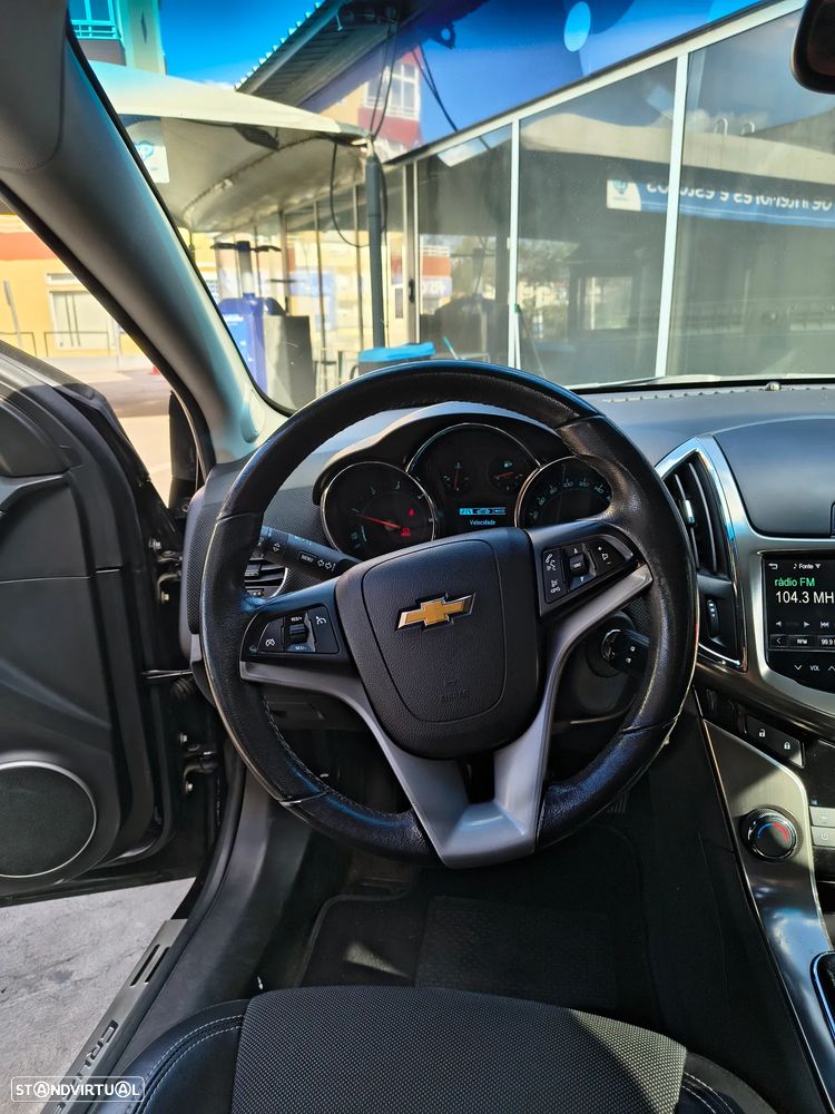 Chevrolet Cruze SW 1.7 VCDi LTZ - 9
