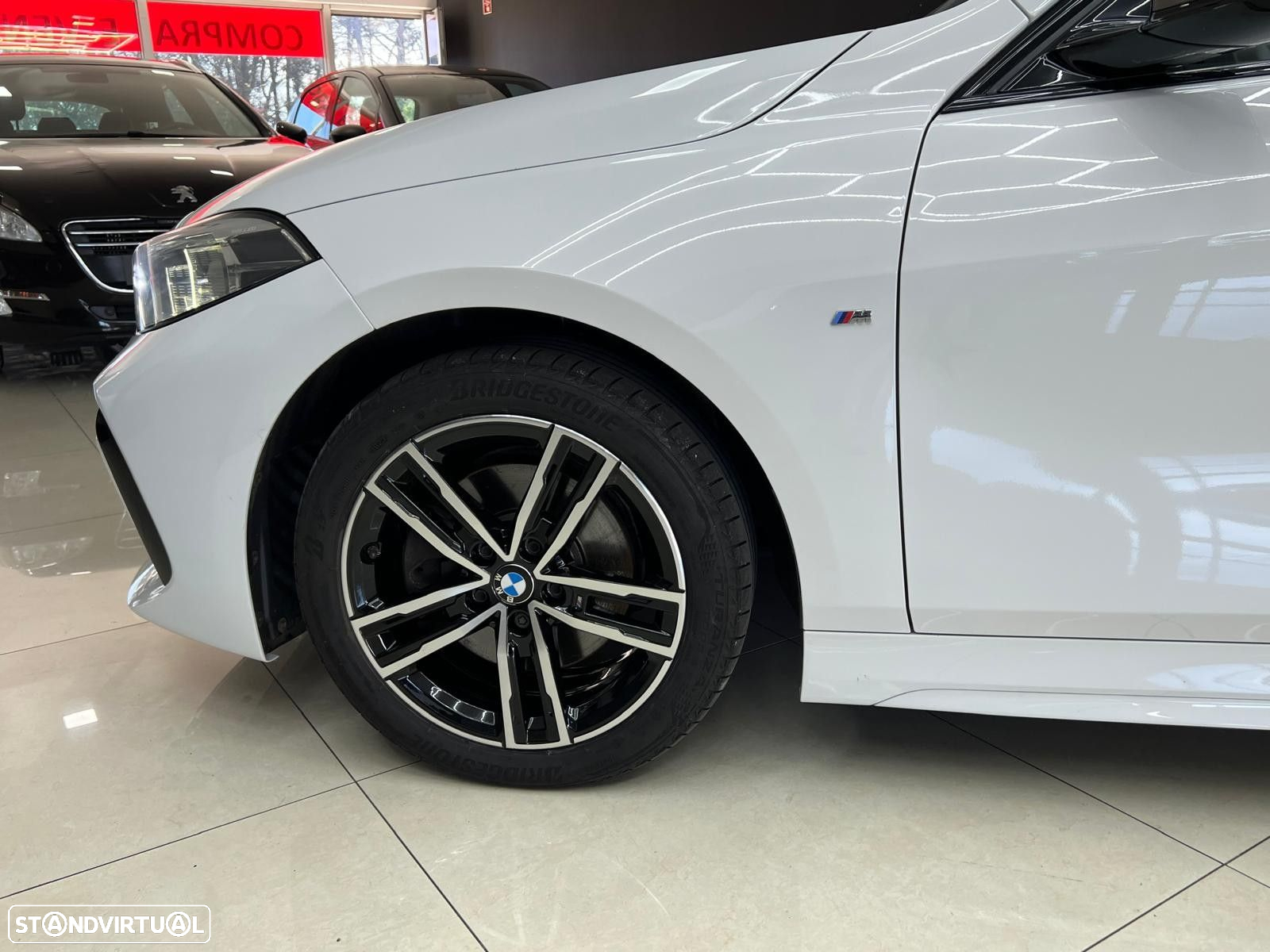 BMW 116 d Pack Desportivo M - 14