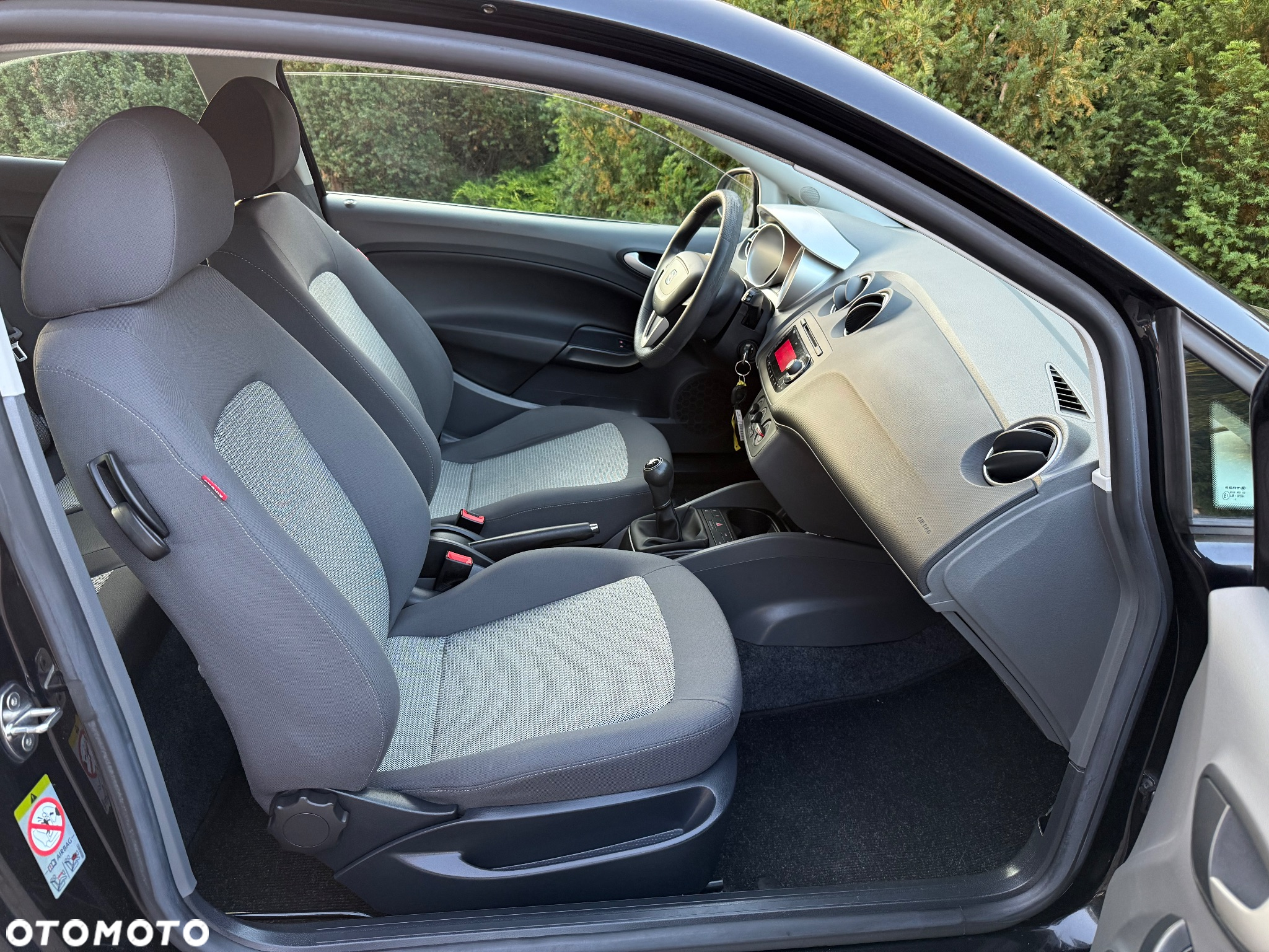 Seat Ibiza SC 1.4 16V Sport - 13