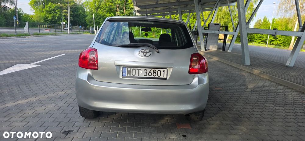 Toyota Auris 2.0 D-4D Premium - 10