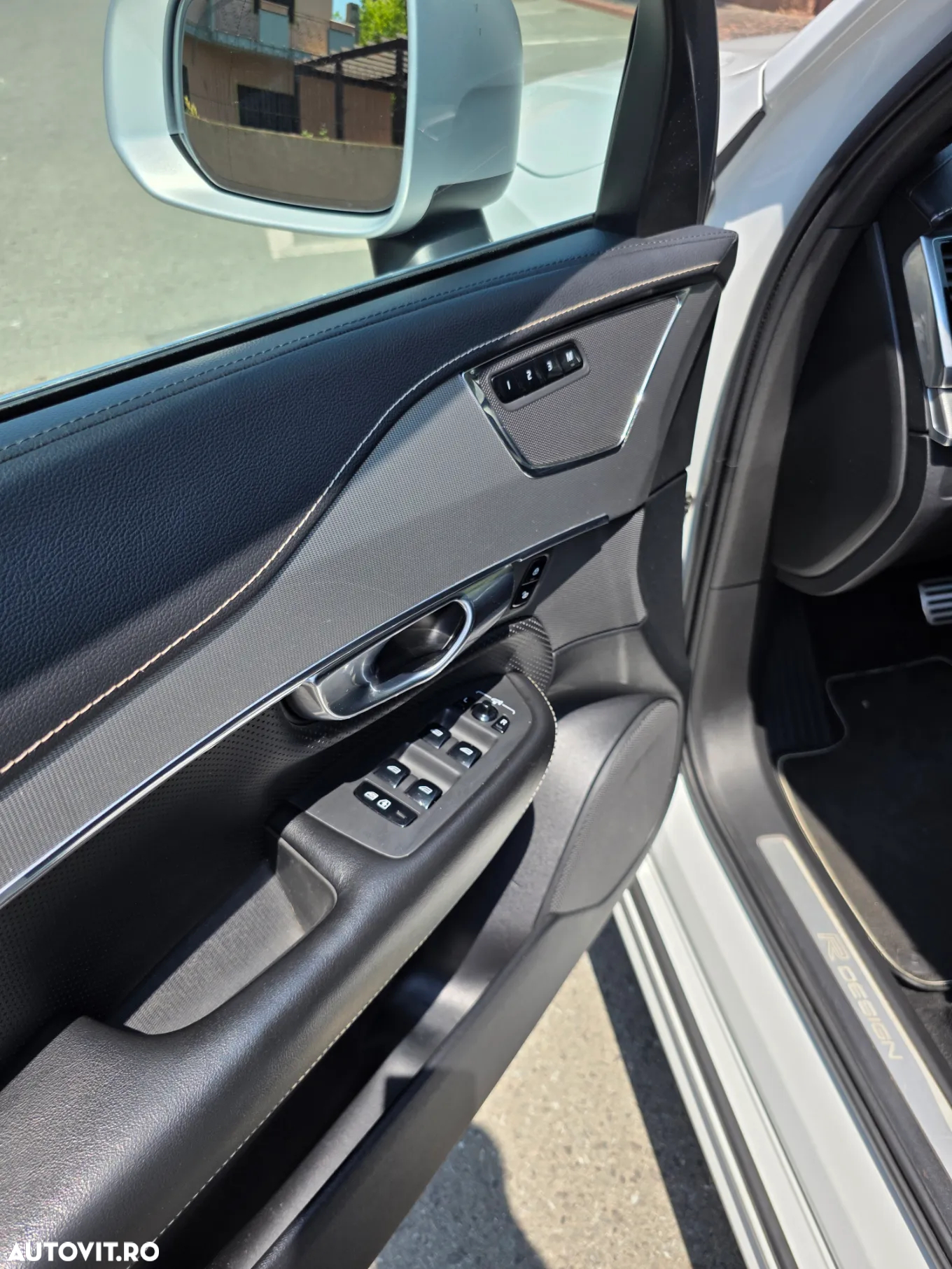 Volvo XC 90 B5 D AWD Geartronic RDesign - 16