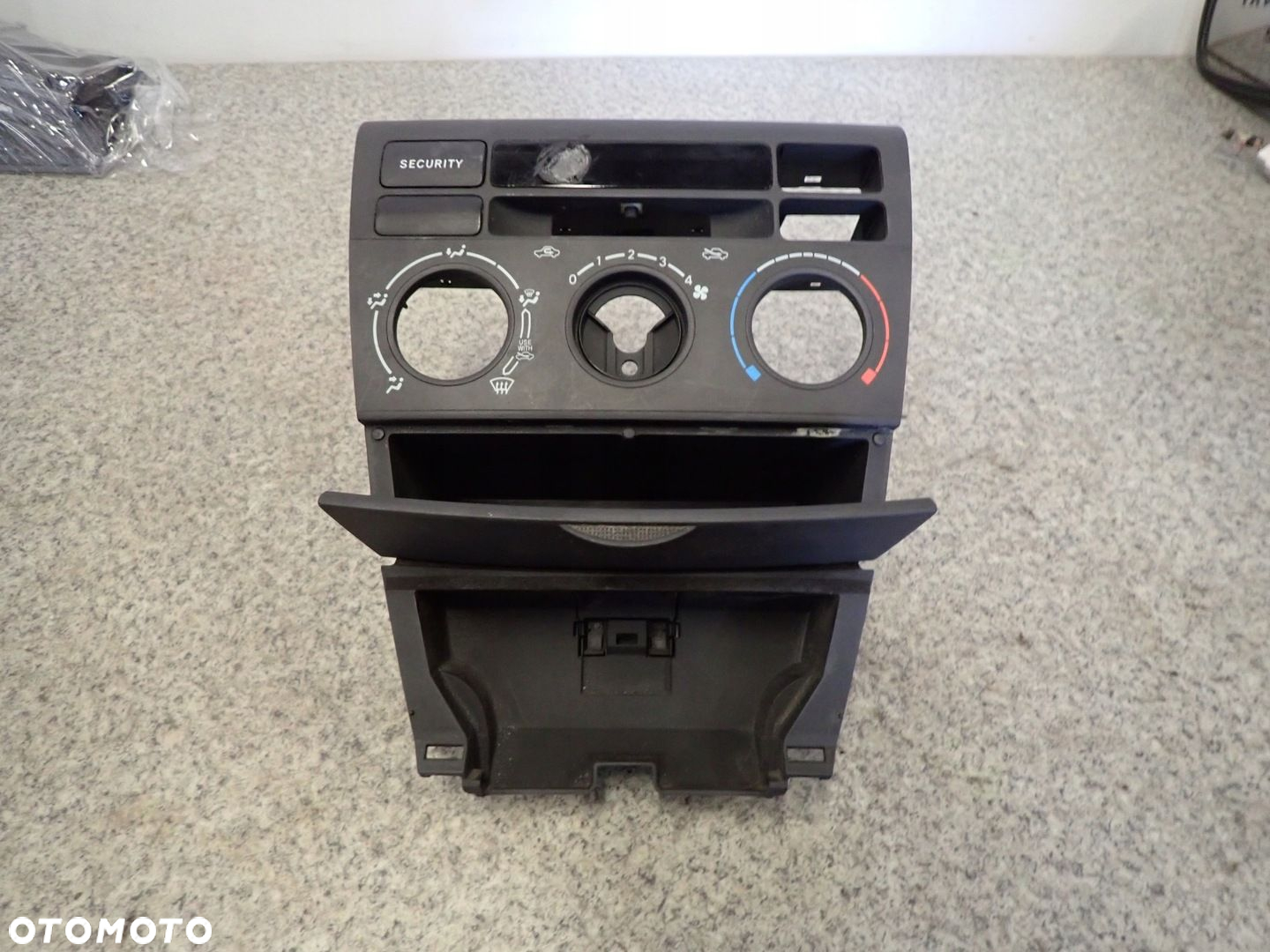 TOYOTA COROLLA E12 02- PANEL KOSOLA SCHOWEK - 4