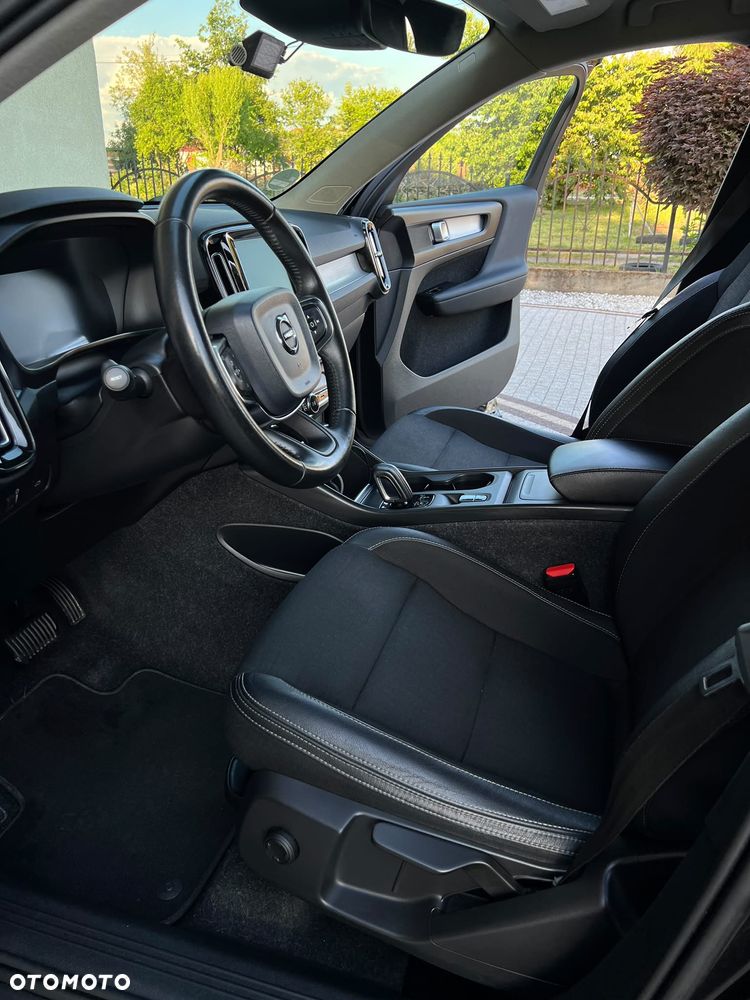 Volvo XC 40 D3 Momentum - 12