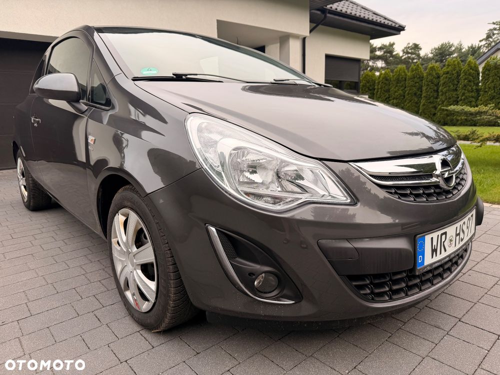 Opel Corsa 1.4 16V Selection - 1