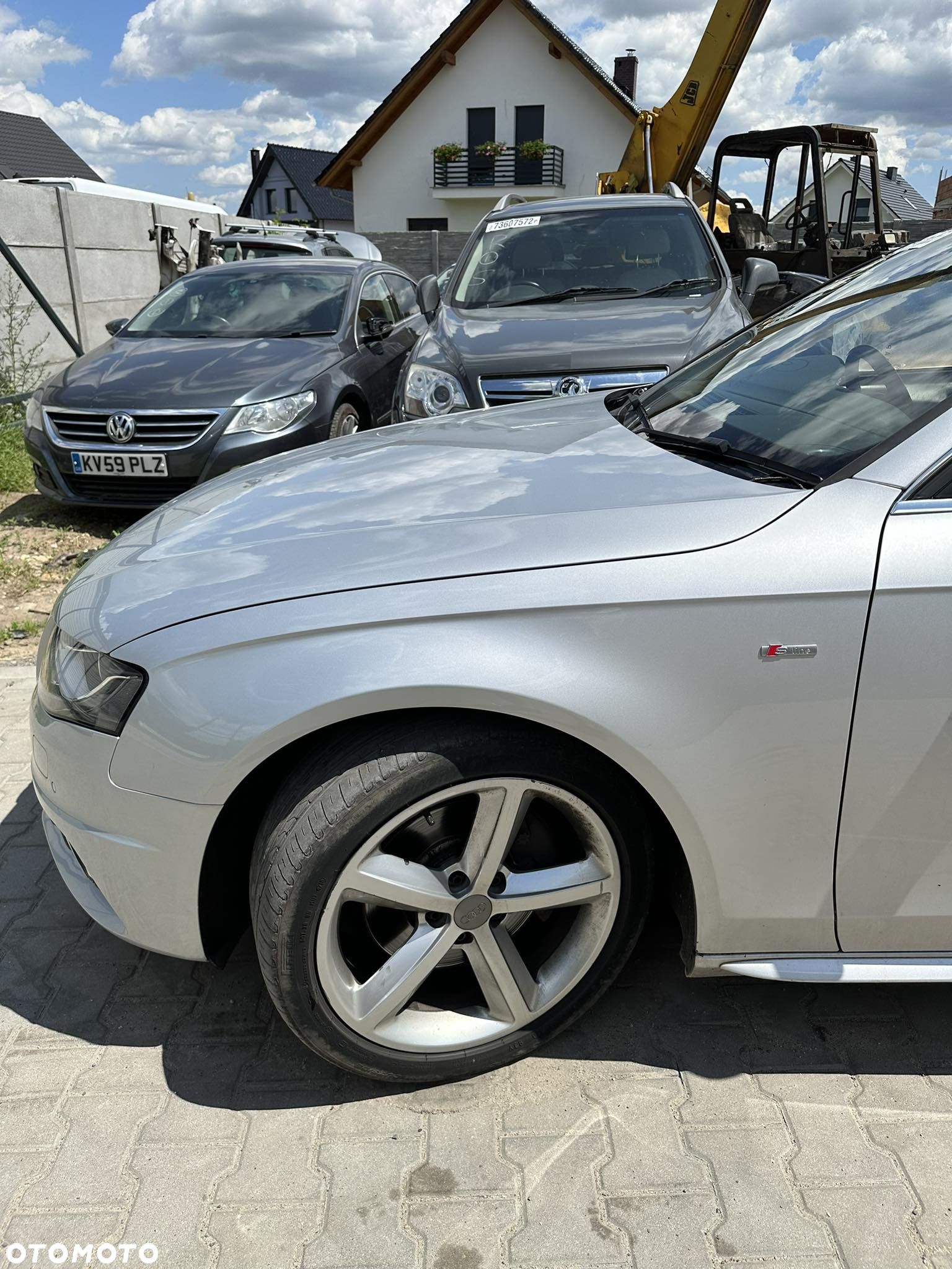 BŁOTNIK LEWY PRAWY AUDI A4 2011 - 1