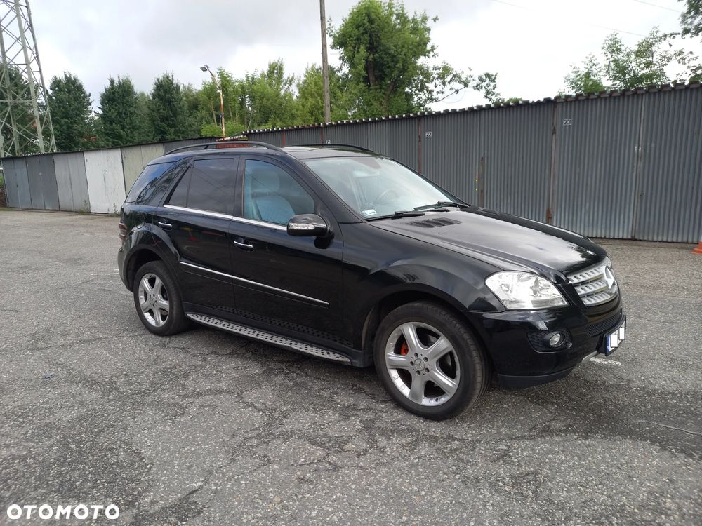 Mercedes-Benz ML - 13