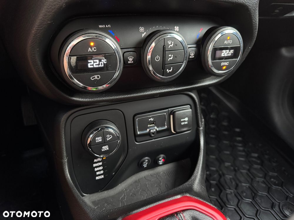Jeep Renegade 2.0 MultiJet Trailhawk 4WD S&S - 34