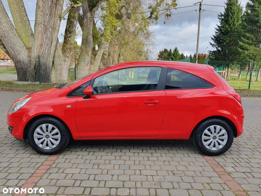 Opel Corsa 1.4 16V Color Edition - 10