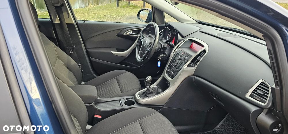 Opel Astra 1.4 Turbo Active - 26