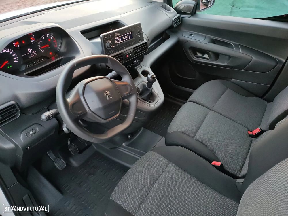 Peugeot Partner - 10