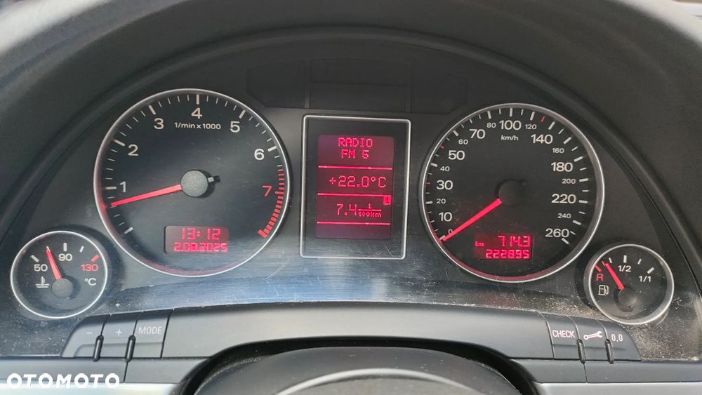 Audi A4 1.6 - 9