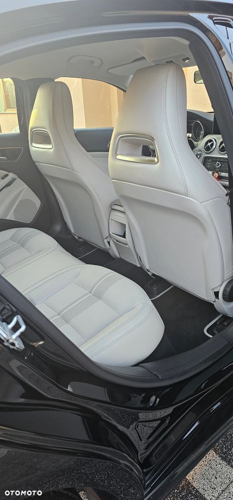 Mercedes-Benz Klasa A 180 7G-DCT Urban - 5