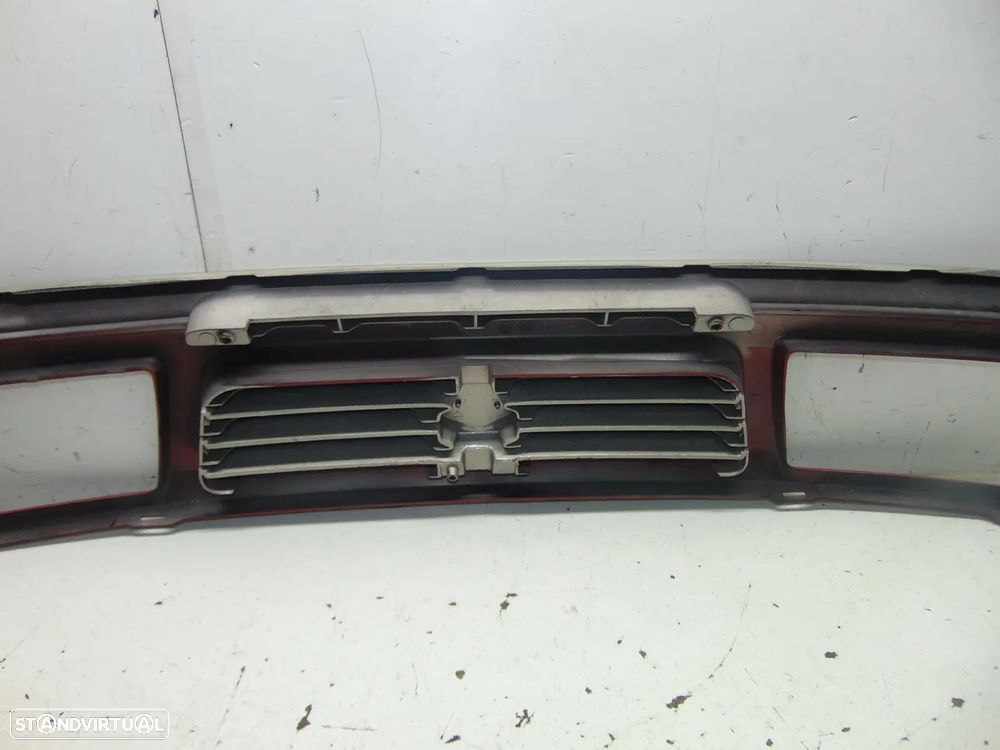 Suzuki Vitara grelha - 10
