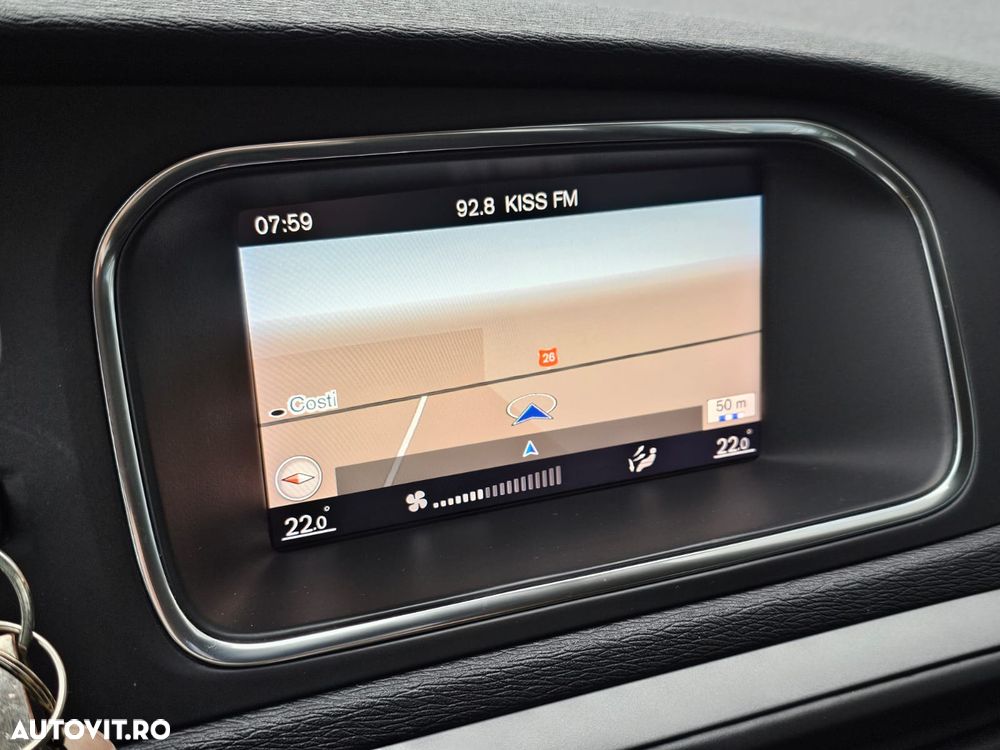 Volvo V40 D2 Geartronic Momentum - 27