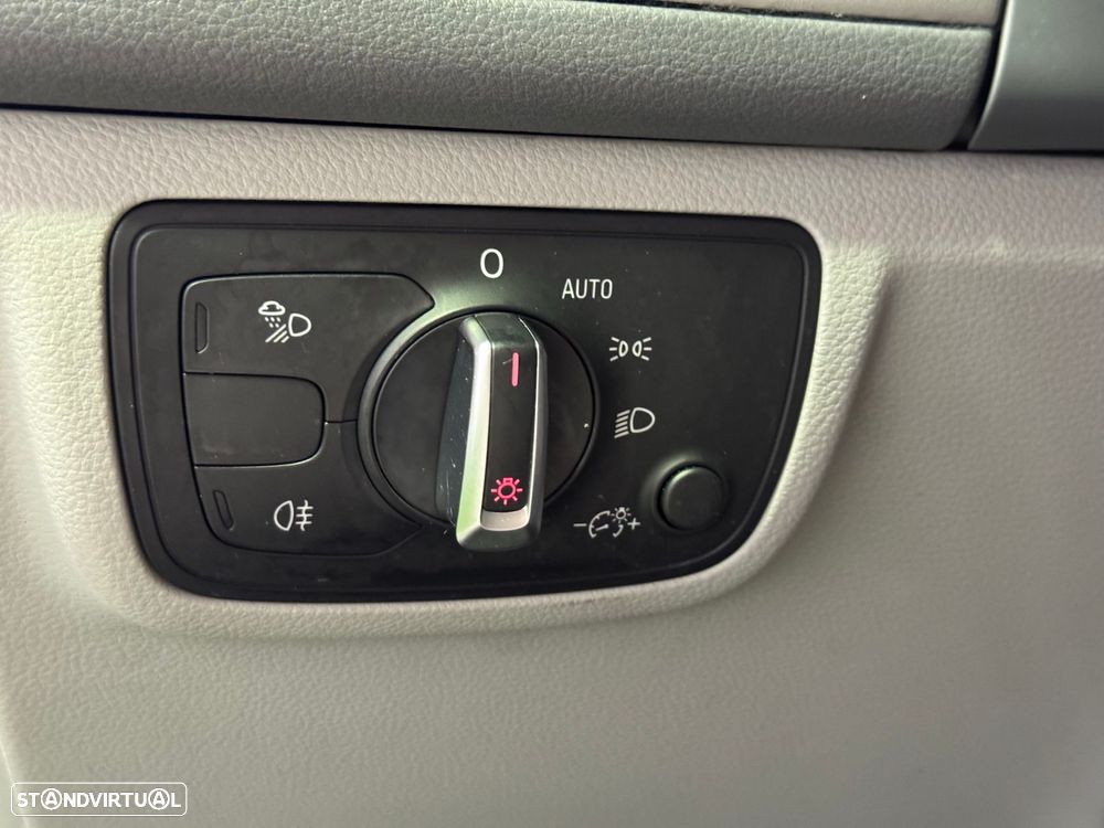 Audi A6 Avant 2.0 TDi Multitronic - 14