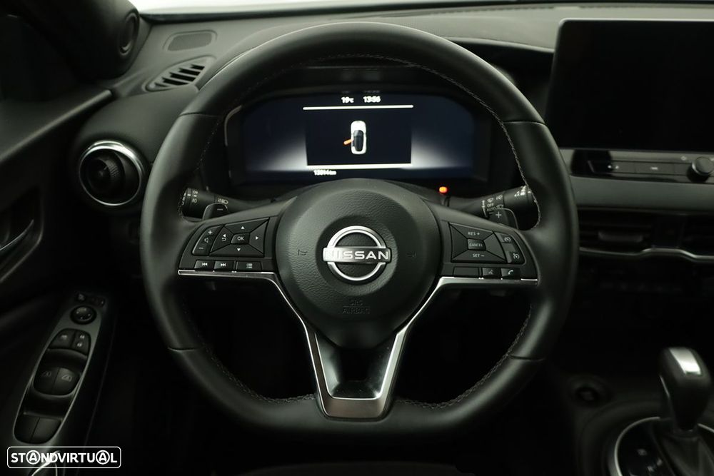 Nissan Juke 1.0 DIG-T N-Connecta DCT - 30