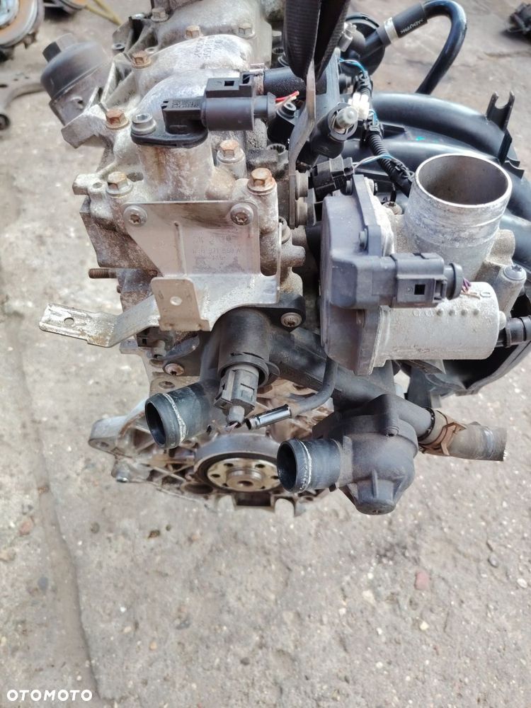 VW 1.2 16V  CHF SILNIK 132VTyś. PRZEBIEG BENZYNA - 4