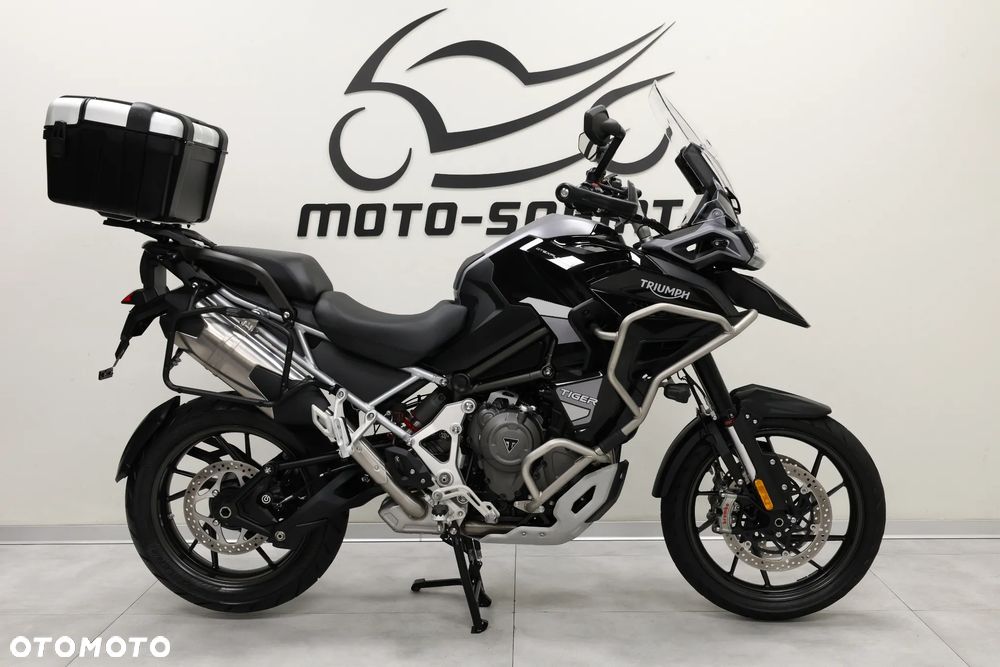 Triumph Tiger - 2