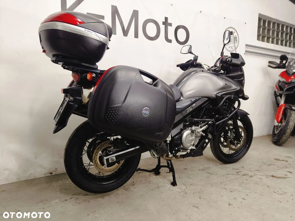 Suzuki V-STROM - 8