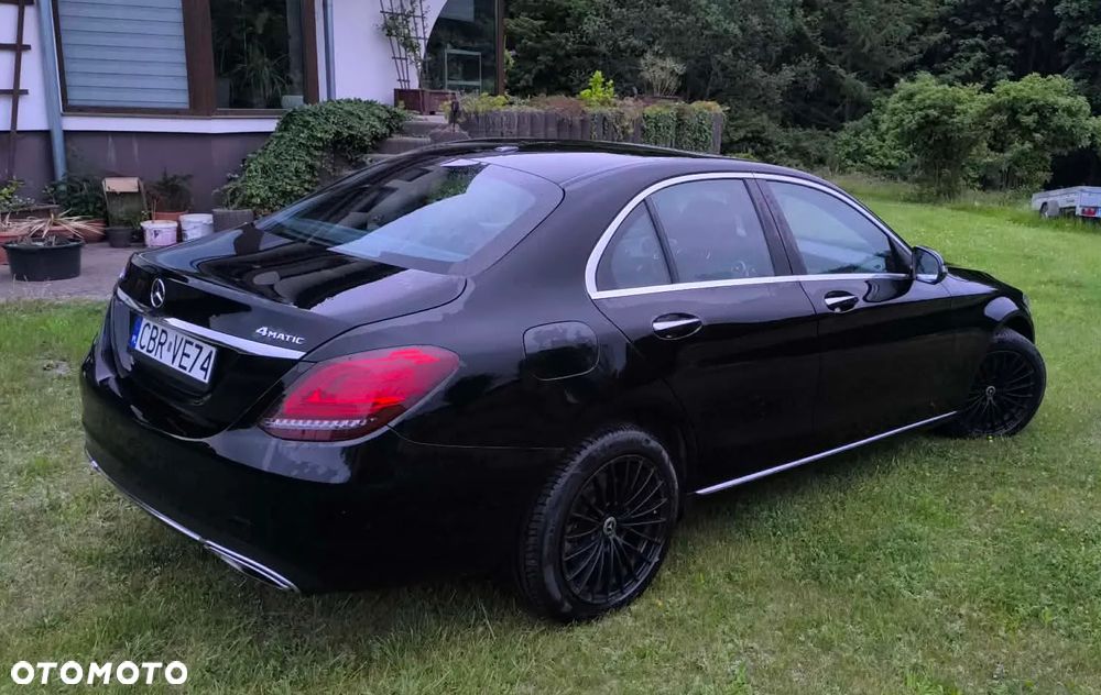 Mercedes-Benz Klasa C 300 4Matic 9G-TRONIC Avantgarde - 7